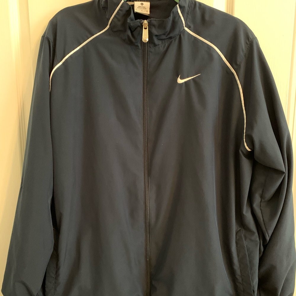 Nike men’s XL navy blue track jacket